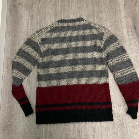 John Varvatos JACQUARD STRIPE SWEATER. Size small. $548 - Picture 6 of 9